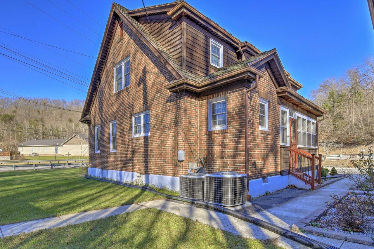 Homeplace With Yard - 10 Mi To Jenny Wiley! Paintsville Bagian luar foto